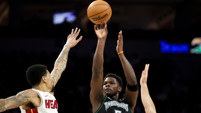 Heat Timberwolves Basketball 