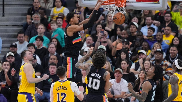 Lakers Spurs Basketball 