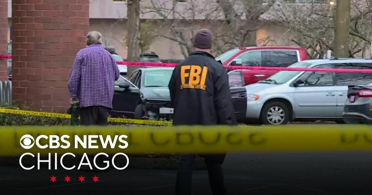Man and woman shot by Border Patrol agents in Portland, Oregon - CBS ...