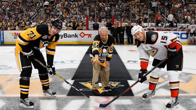 Anaheim Ducks v Pittsburgh Penguins 