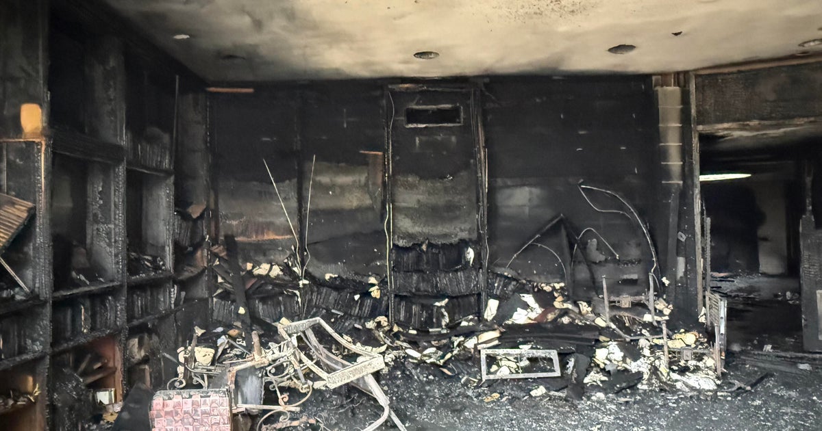 Synagogue arson suspect said "he finally got them" after starting blaze, FBI says