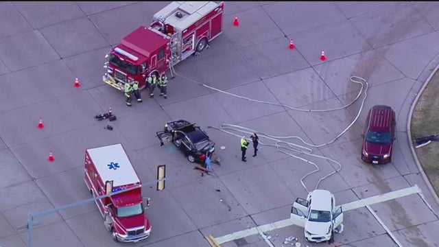 Deer Park crash with injuries 