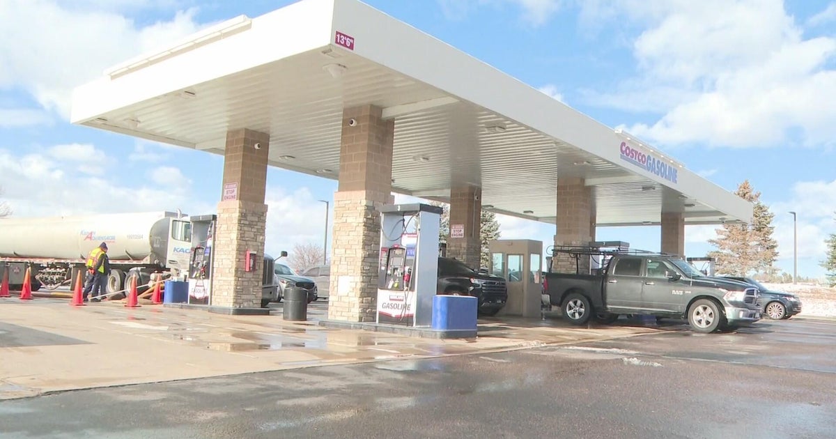Autobody shops fill up after customers buy contaminated fuel in ...