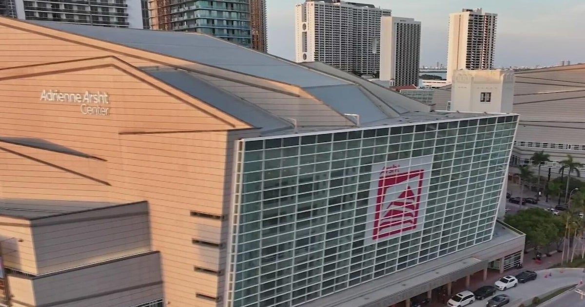 Adrienne Arsht Center turns 20: Stunning photo exhibit chronicles Miami’s cultural renaissance