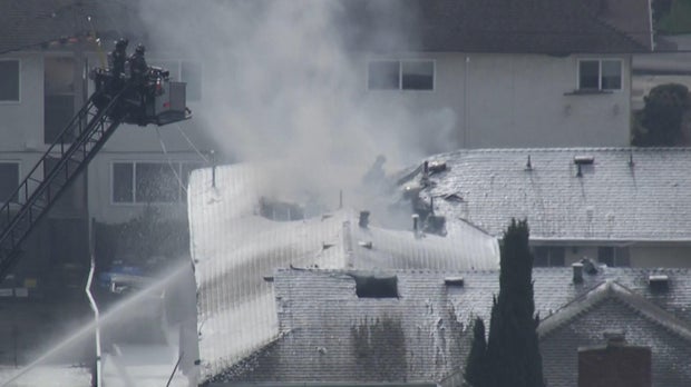 Sunnyvale apartment fire 