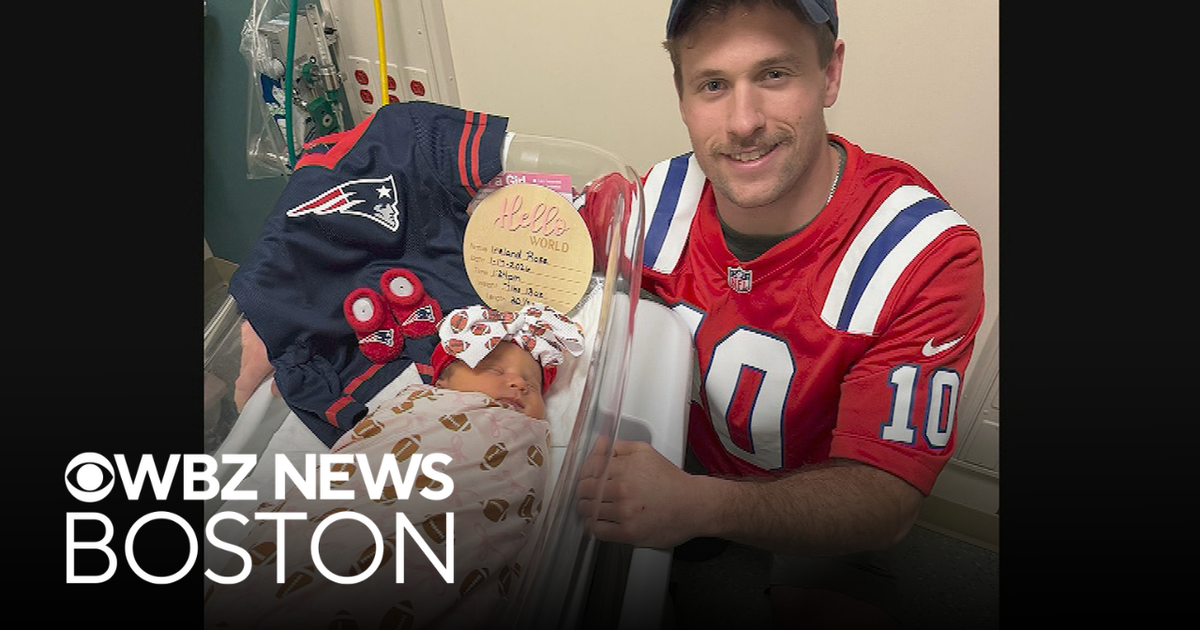 Patriots fan misses playoff game to celebrate daughter’s birth