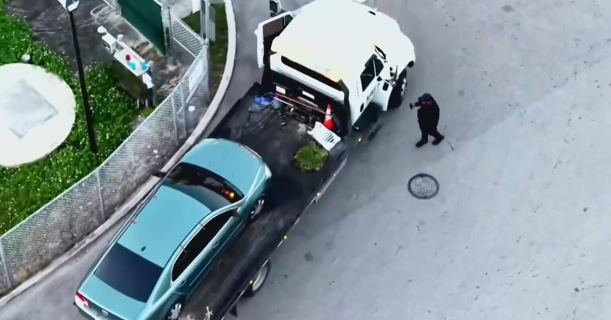 2 minors shot in Opa-locka, police say - CBS Miami