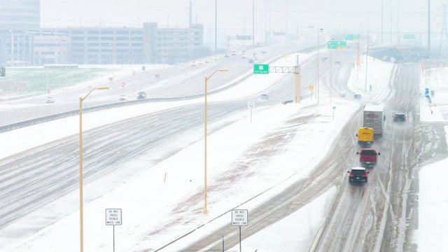 Winter Storm Brings Rare Snow And Ice To Dallas Area In Texas 