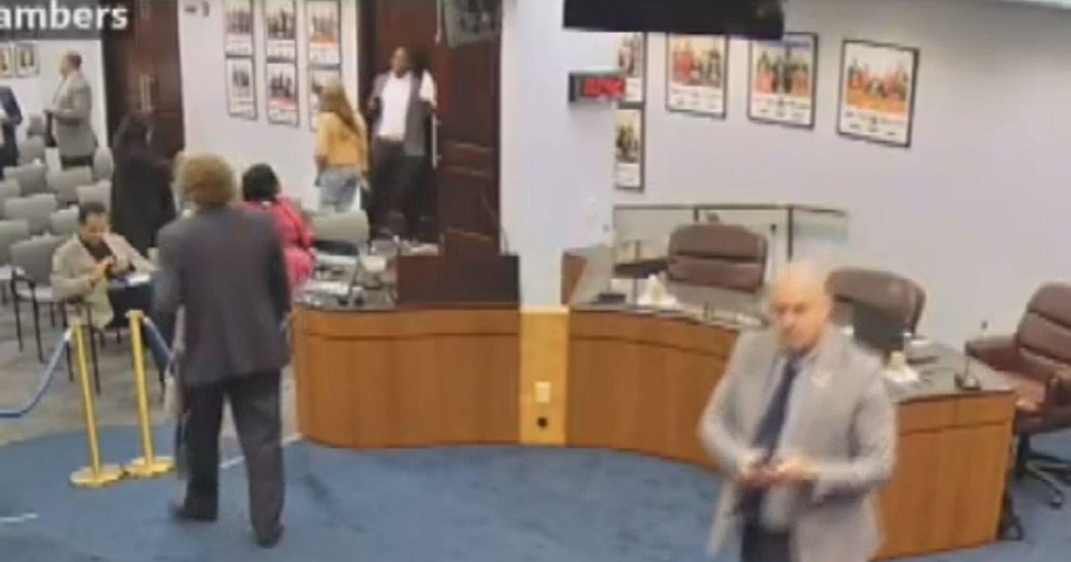 North Miami Beach Mayor files police report after he says surveillance video captures him being threatened