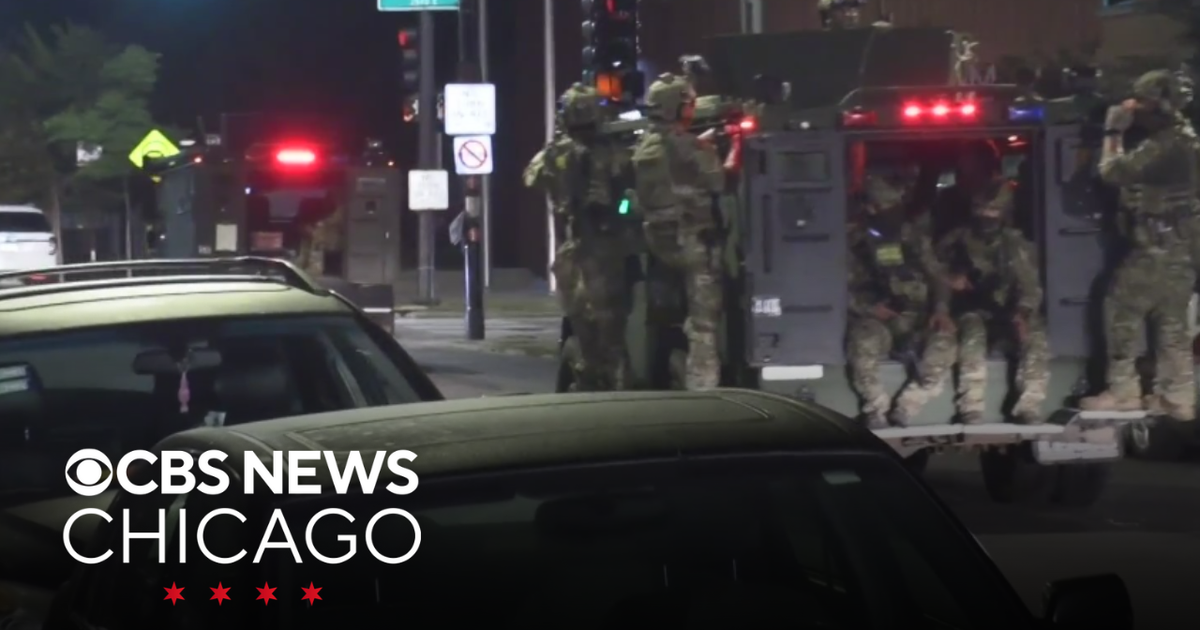 State investigating South Shore raid - CBS Chicago