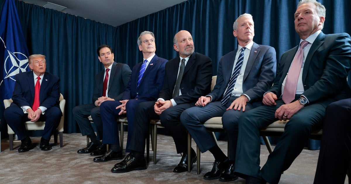 Witkoff says Russia-Ukraine negotiations are “down to one issue”