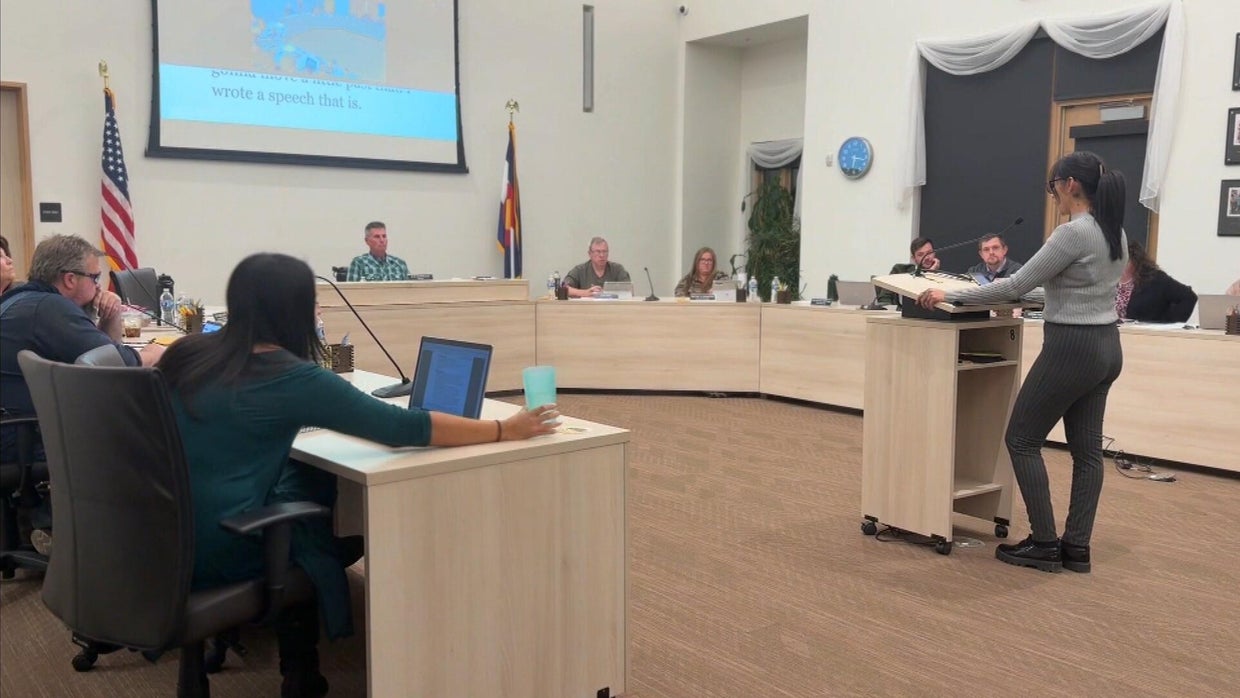 Hudson community members, allies rally in eastern Colorado against ICE ...