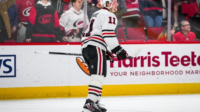 Chicago Blackhawks v Carolina Hurricanes 