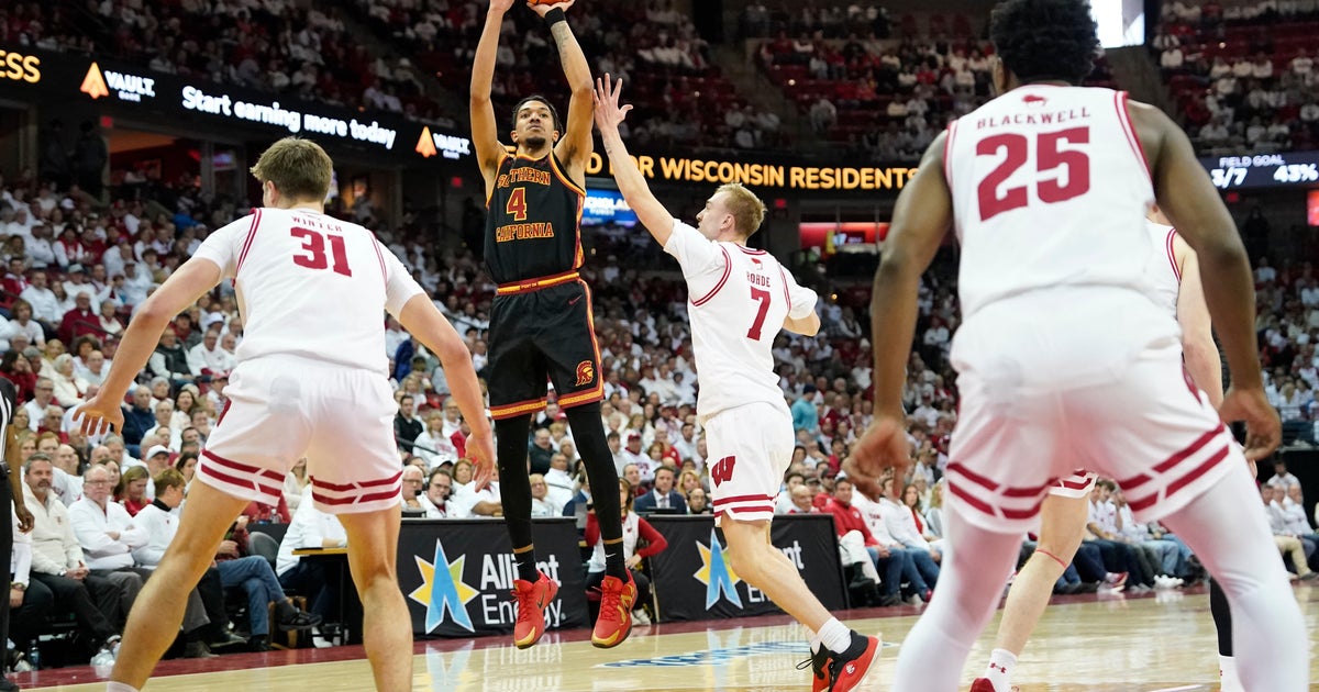 Chad Baker-Mazara scores 29; USC beats Wisconsin 73-71