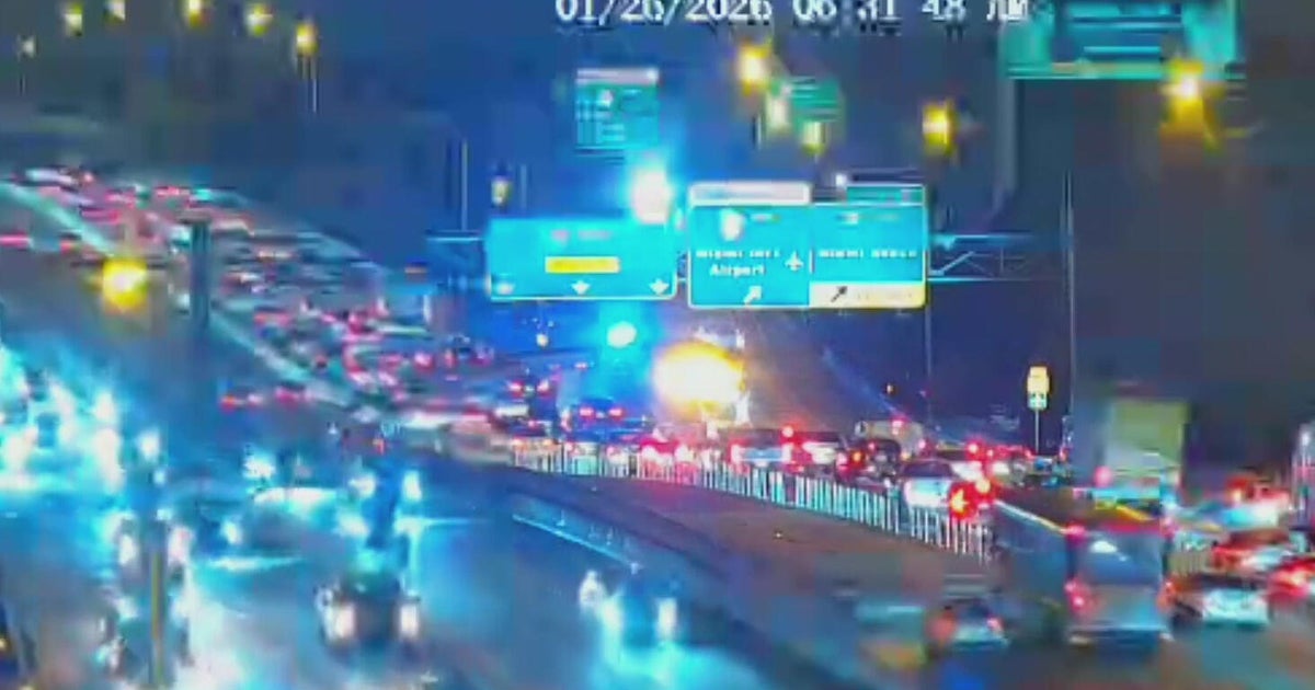 Deadly crash on I-95 northbound in Miami closes interchange with I-195, SR 112