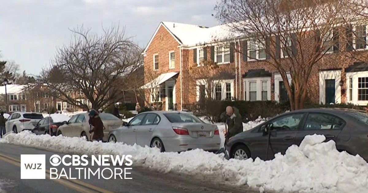 Maryland communities continue digging cars out of snow piles