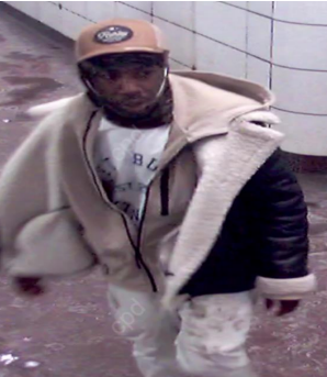 red-line-north-clybourn-robbery-suspect-1.png 