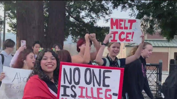 san-ramon-high-anti-ice-protest-013026.jpg 