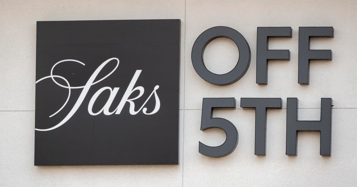 Saks ще затвори повечето магазини на Saks Off 5th, тъй като фалиралият търговец намалява разходите