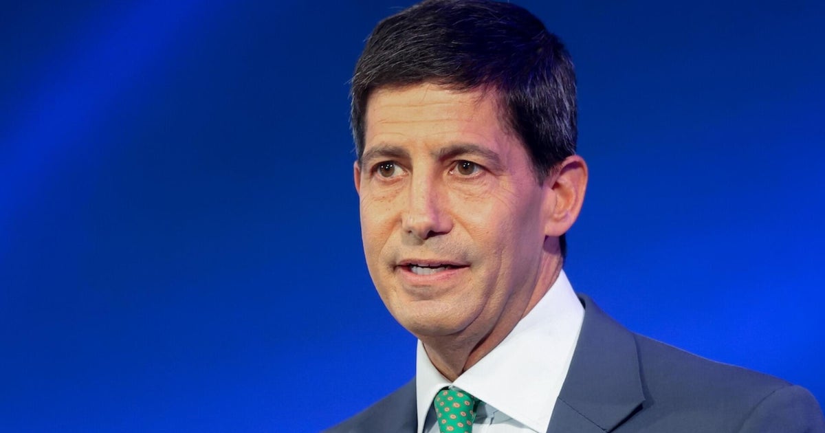 Trump says he's nominating Kevin Warsh to chair the Federal Reserve