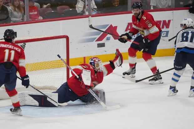 Jets Panthers Hockey 