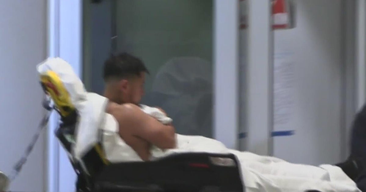 1 dead after vehicle crashes into Miami-Dade canal – CBS News