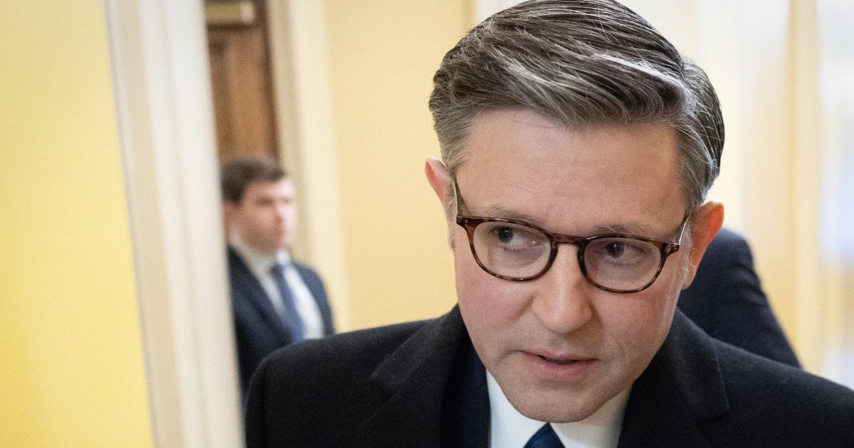 House clears procedural vote on funding package