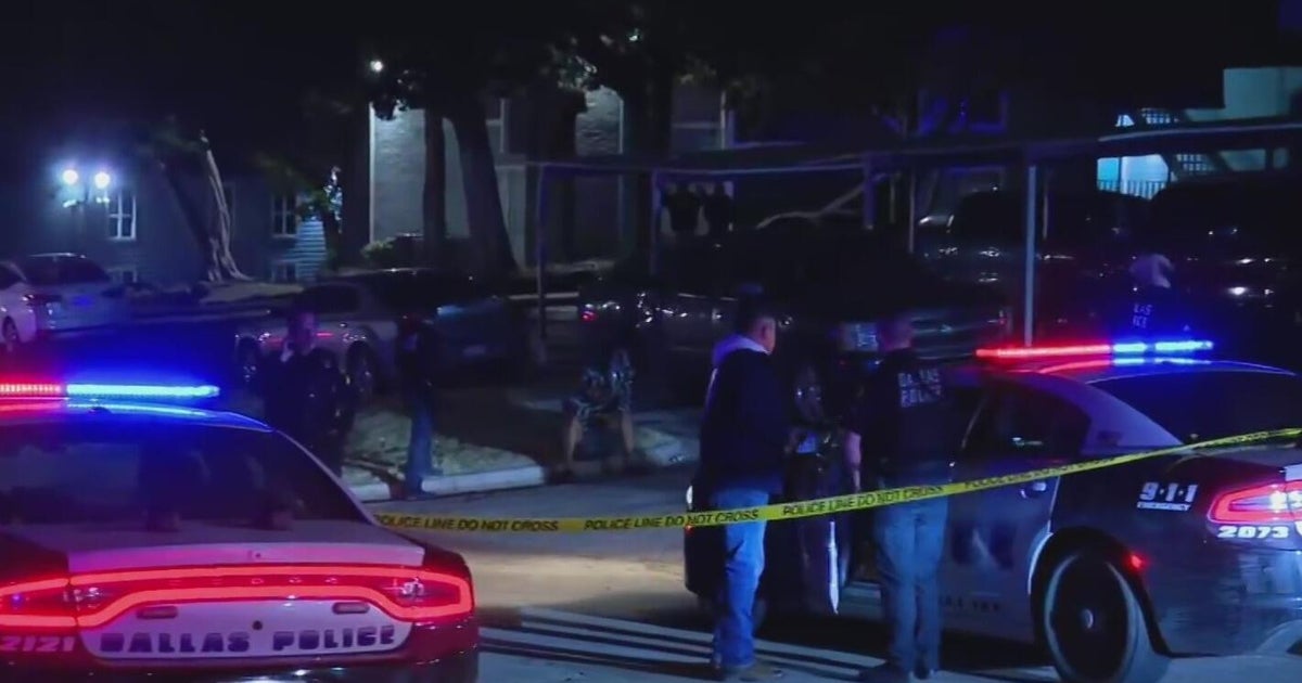 Dallas police shooting investigation underway - CBS Texas