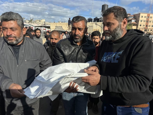 Israël zet de aanvallen op Gaza voort, ondanks een staakt-het-vuren 