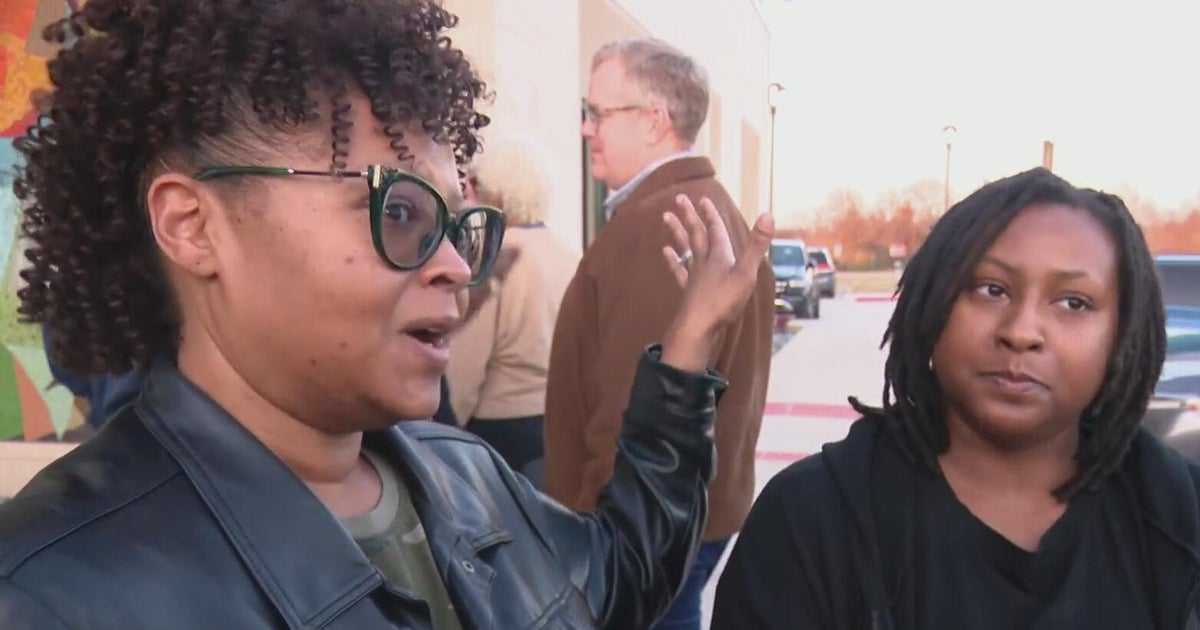 Leaders join Hutchins residents in voicing concerns over reported ICE detention center