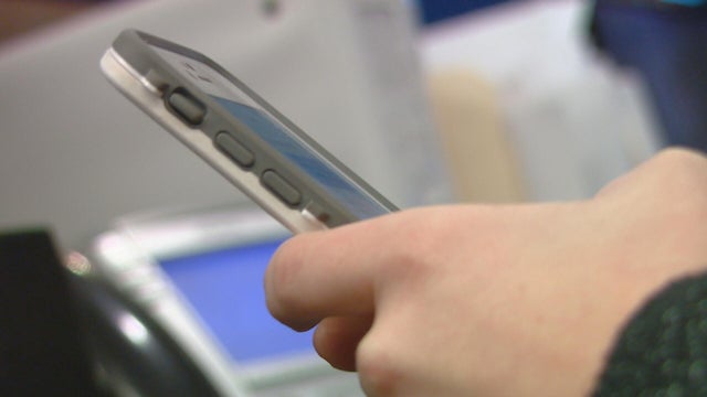 Pennsylvania Senate passes school cellphone ban 