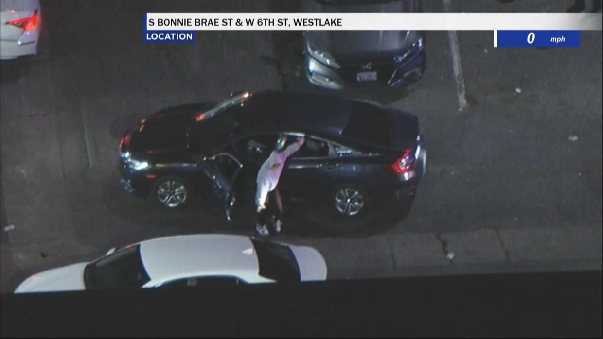DUI suspect dances in front of officers after Los Angeles pursuit - CBS ...