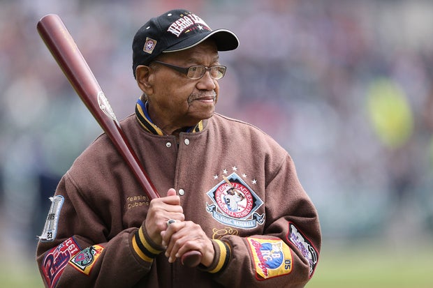 Cleveland Indians v Detroit Tigers 