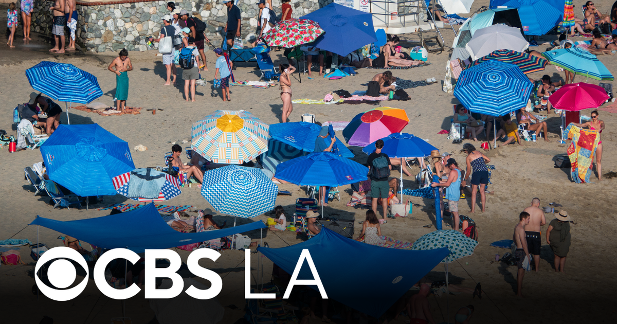 Laguna Beach city leaders mulling ban of pop up shade structures over safety concerns