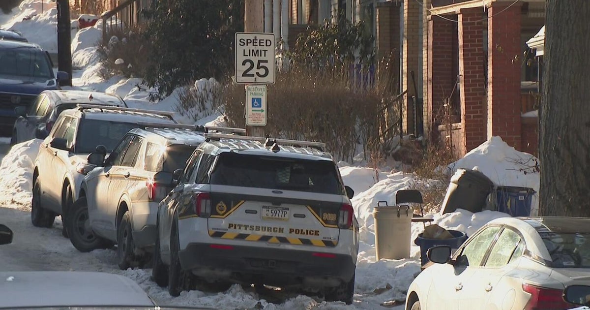 Pittsburgh police investigating deadly shooting in Greenfield - CBS ...