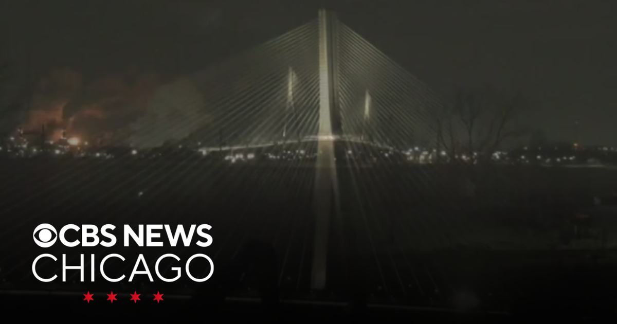 President Trump threatens to block opening of new bridge connecting Michigan, Ontario