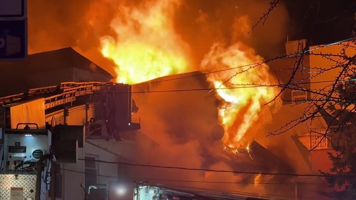 Infant's body recovered after deadly Elmhurst, Queens house fire - CBS ...