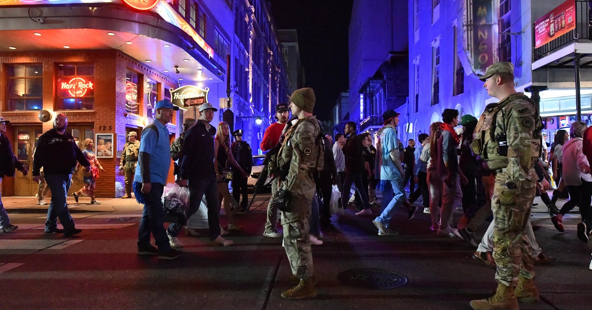 Войник от Националната гвардия на Луизиана остави служебната си пушка