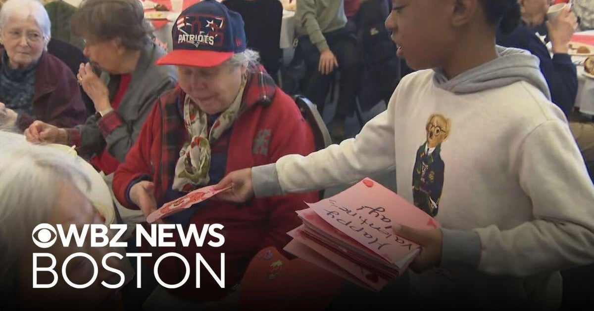 Massachusetts elementary school students deliver Valentine's Day cards ...
