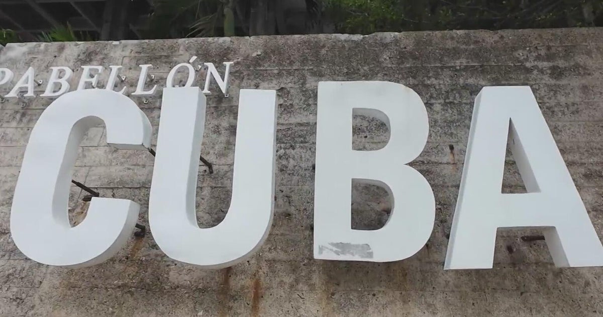 Mexican navy ships enter Cuba as the island's economic crisis continues