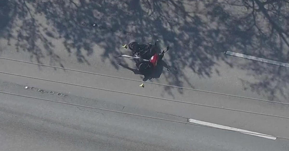 Deadly hit and run kills a motorcyclist in Lauderhill - CBS Miami