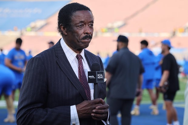 COLLEGE FOOTBALL: SEP 12 New Mexico at UCLA 