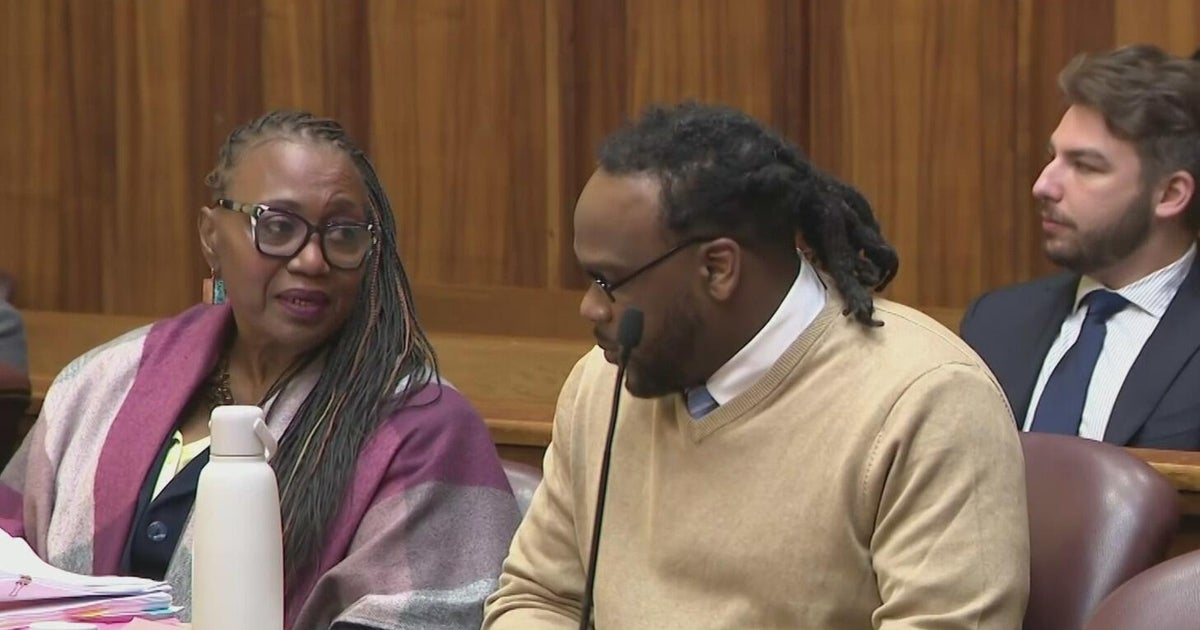 Bombshell development has delayed University of Miami Hurricanes football player’s murder trial