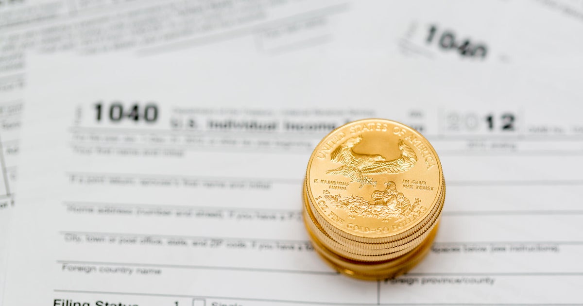 Има много начини да инвестирате в злато но купуването на