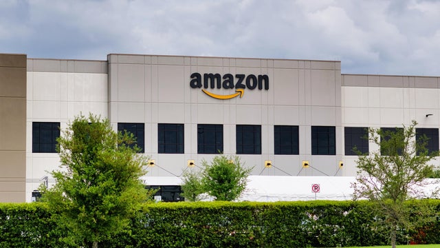Amazon warehouse facility storefront exterior in Houston, TX. 