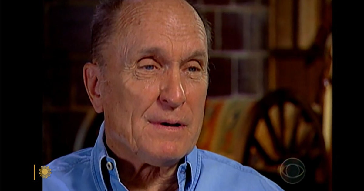 Passage: In memoriam