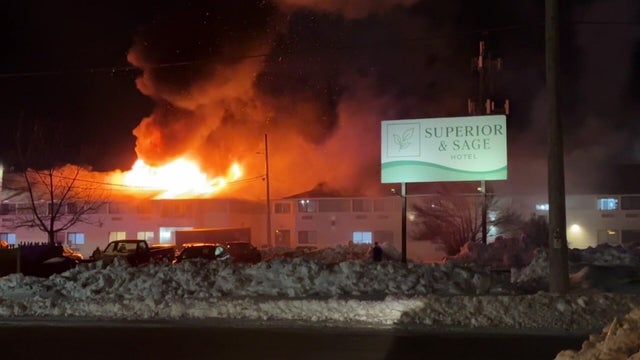 12p-vo-superior-hotel-fire-wcco9vxc.jpg 