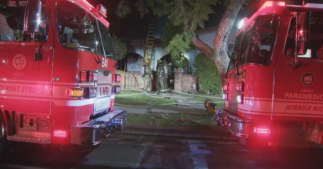 Elderly man dies after West Los Angeles house fire
