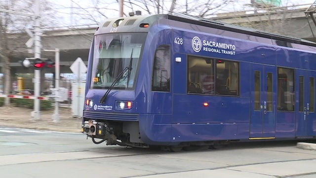 for-web-sacrt-light-rail.jpg 