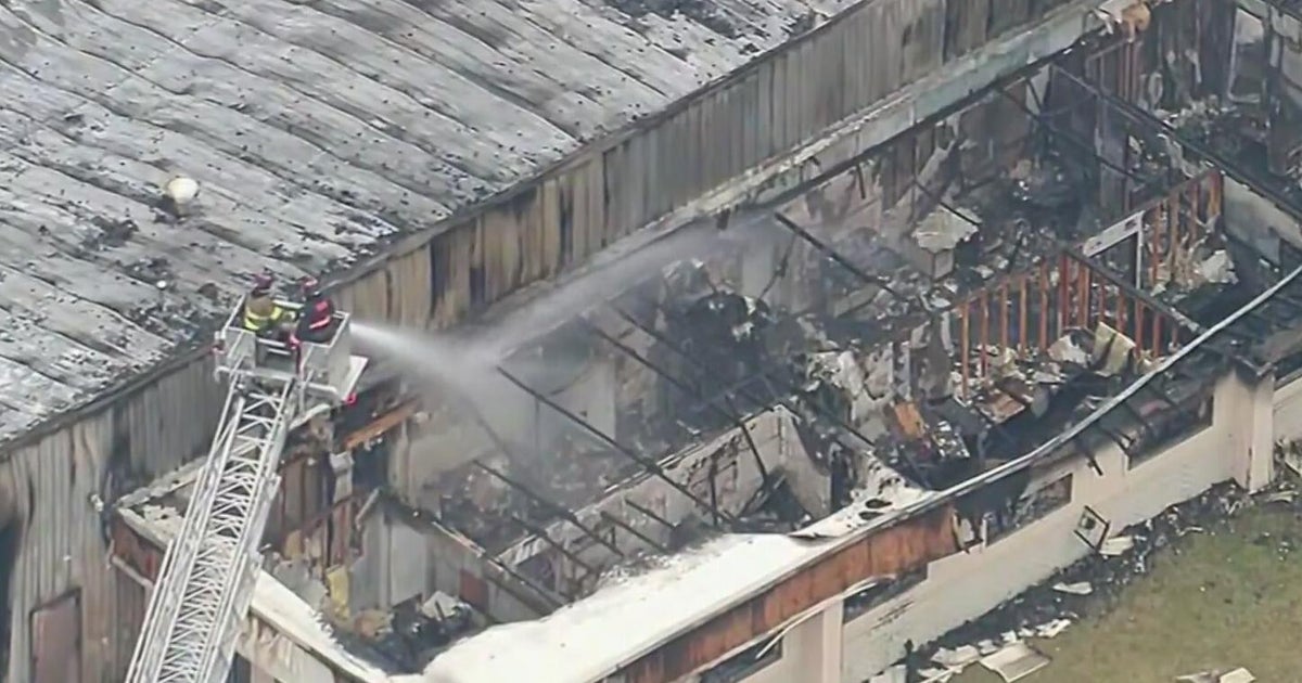 Deputies investigation storage facility fire in St. Clair County - CBS ...